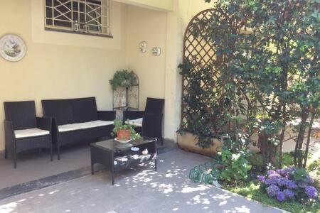 Residence Apuamare ปิเอตราซานตา ภายนอก รูปภาพ