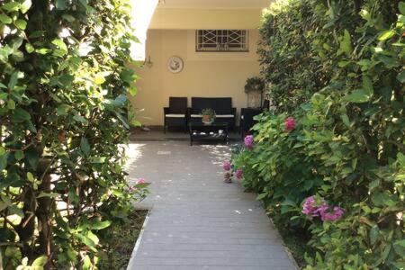 Residence Apuamare ปิเอตราซานตา ภายนอก รูปภาพ